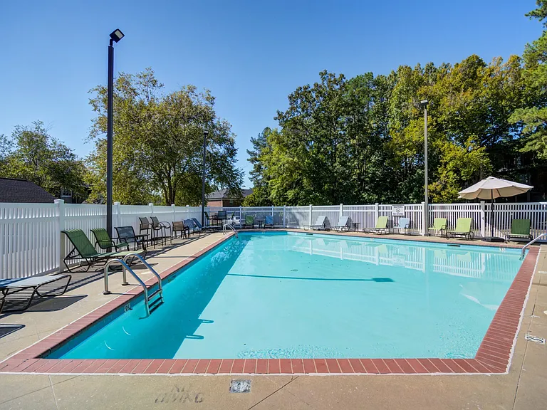 The Waters at Chenal Apartments — Photo 19