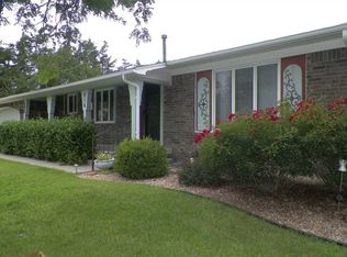 616 Normandy Rd, Newton, KS 67114