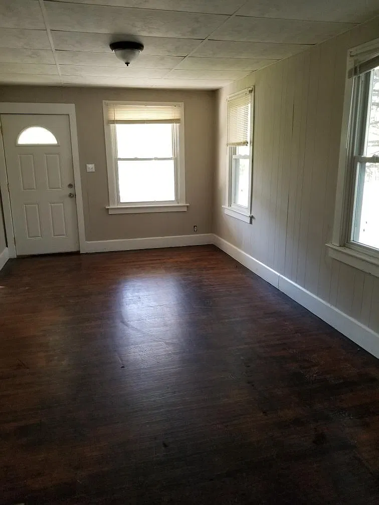 1 bed, 1000 sqft, $850 — Photo 2