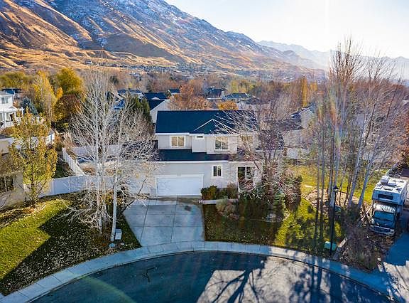 2nd image of 4315 W Mountain View Cir