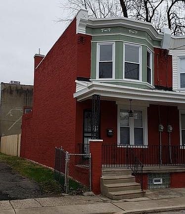 2nd image of 6105 N Norwood St