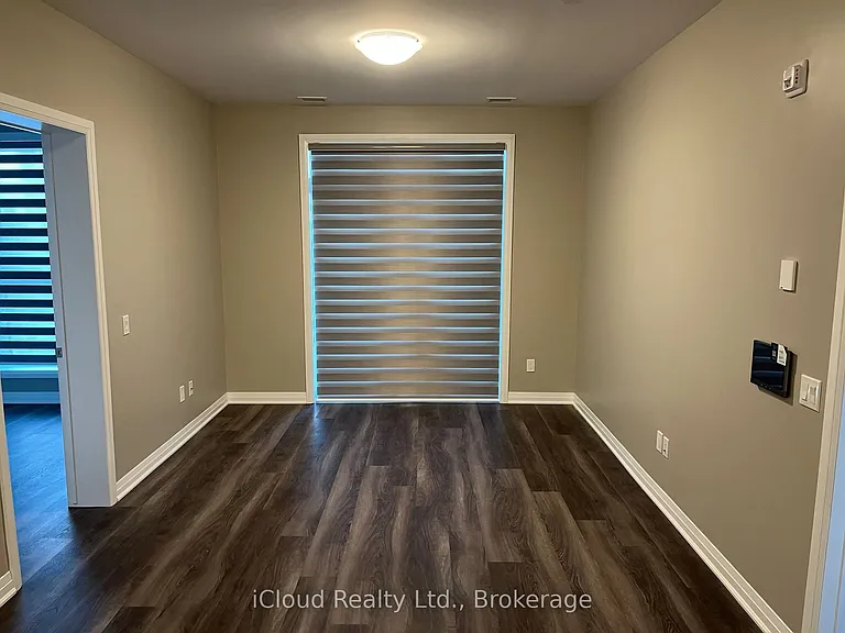 95 Dundas St W #325 — Photo 18