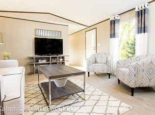 1017 Edison St, Kalamazoo, MI 49004