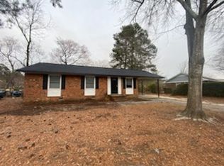 3006 Huntley St, Spring Lake, NC 28390