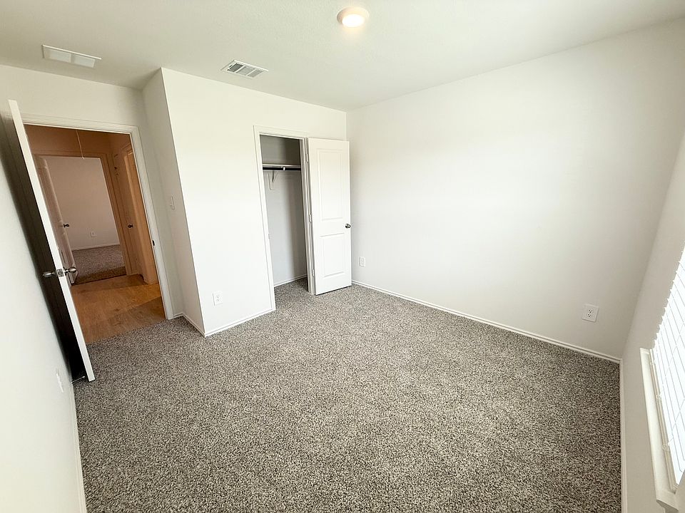 Guest bedroom 1, faces front of house