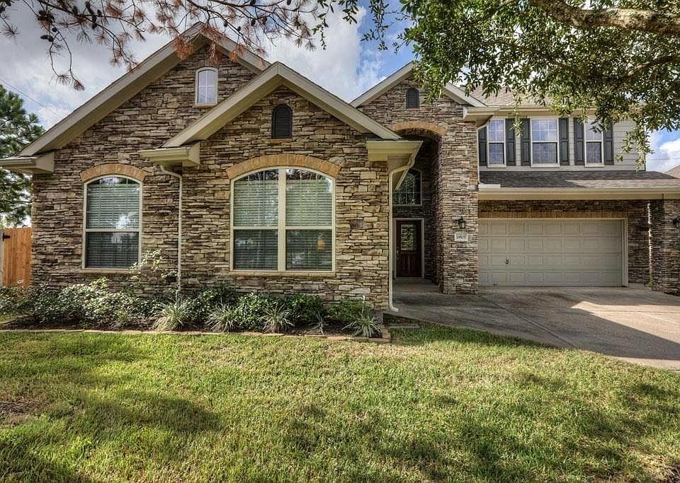 1st image of 19503 Glenwood Canyon Ln