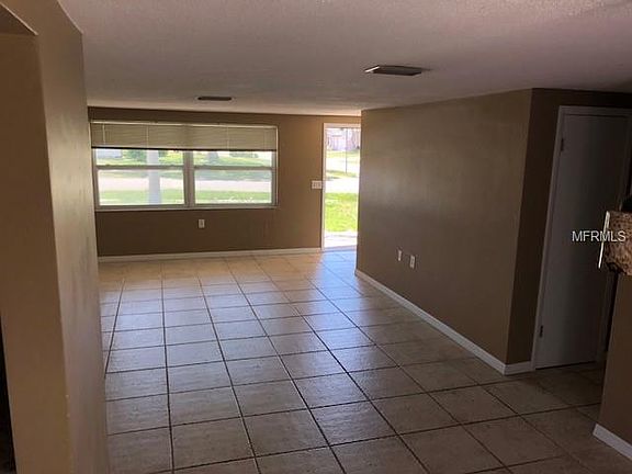 2nd image of 1246 Chancellor Dr