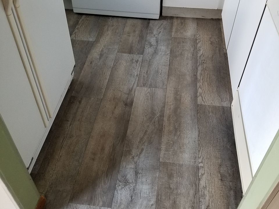 1st image of 205 Macandrews Way