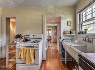 102 Bennett St #2A, Brighton, MA 02135