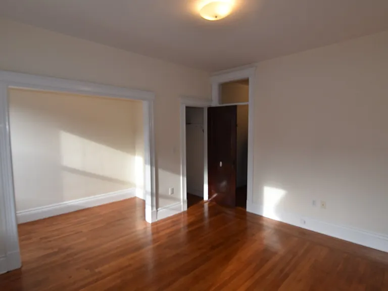 25-27 Park Drive — Photo 8