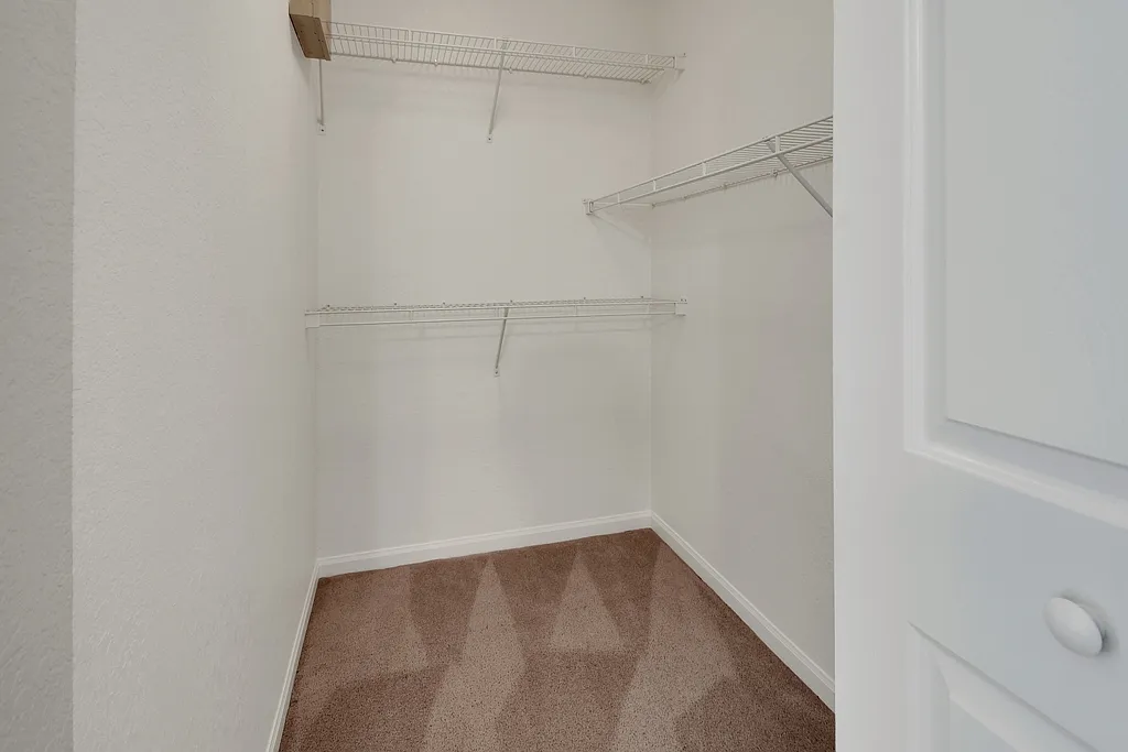 3 bed, 1162 sqft, $1,695 — Photo 4
