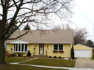 836 E Lindbergh St, Appleton, WI 54911