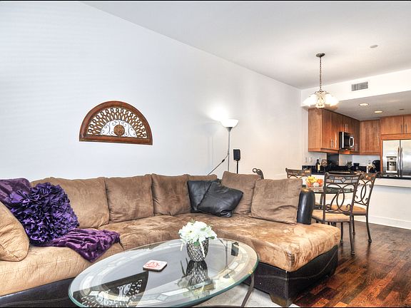 3rd image of 150 The Promenade N Unit 311