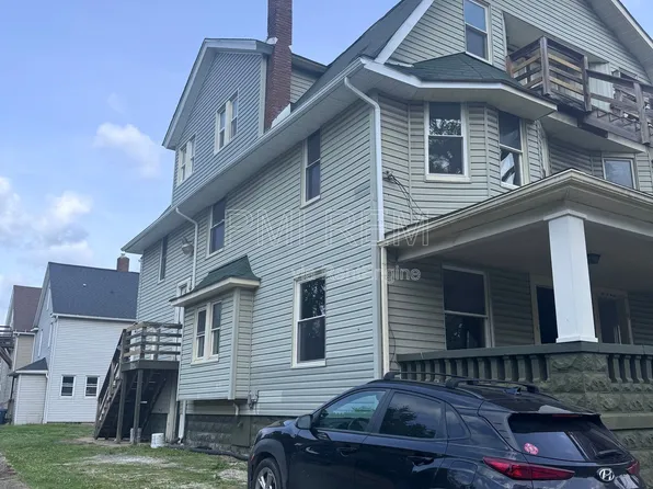472 Sumner St, Akron, OH