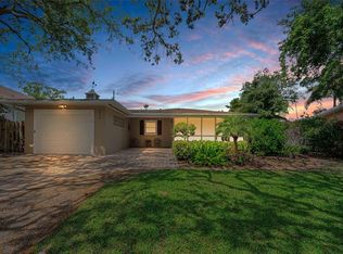 253 Park Cir S, Dunedin, FL 34698