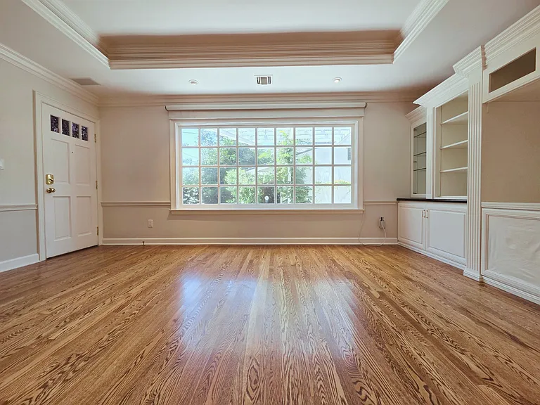 Entertainment Room