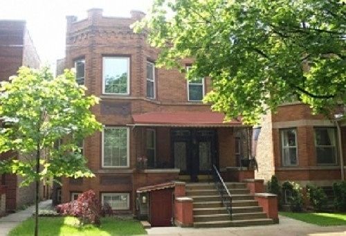 1st image of 3626 N Oakley Ave #2