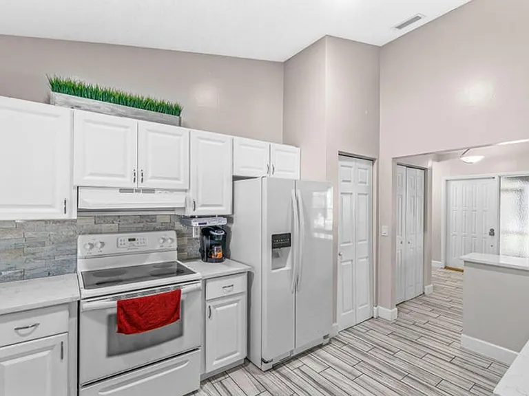 5335 Havasu Ct — Photo 4