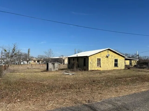 501 E 19th St, Cisco, TX 76437