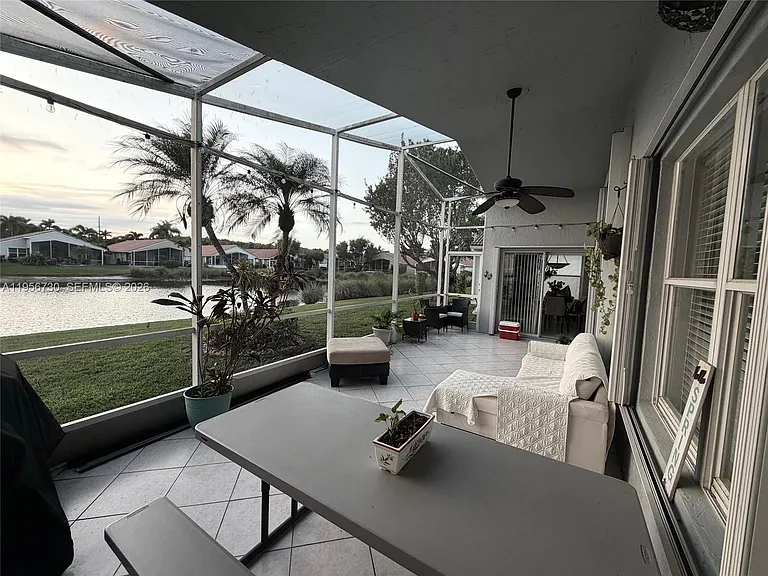10390 Utopia Cir E — Photo 4