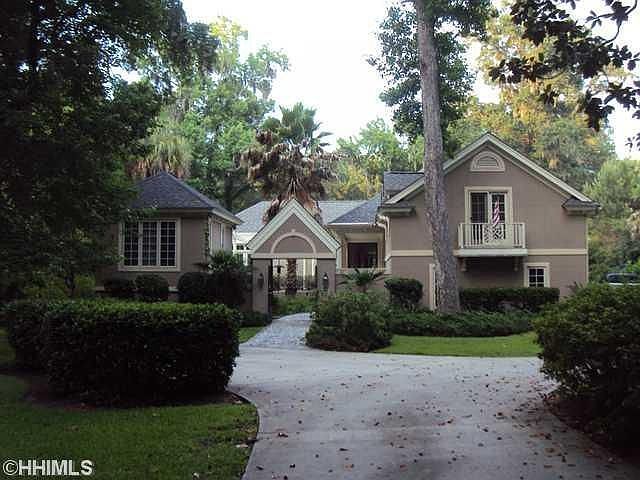 1st image of 27 Oxford Dr
