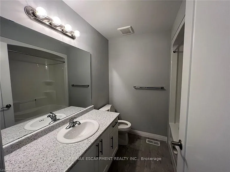 18 Aqua Ln — Photo 6