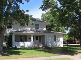 3002 14th St, Columbus, NE 68601