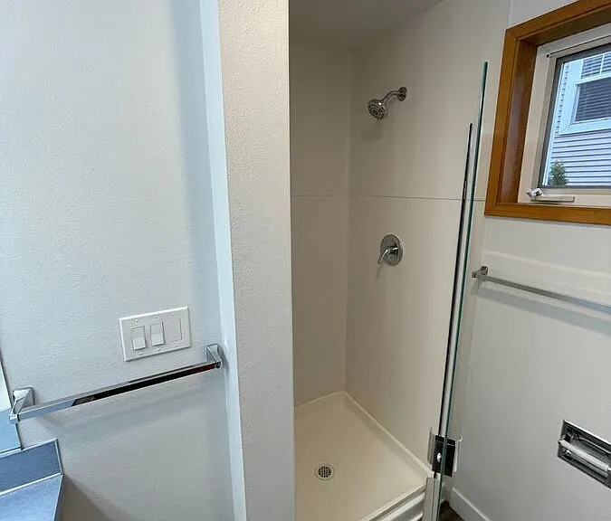 11716 Greenwood Ave N #201 — Photo 10