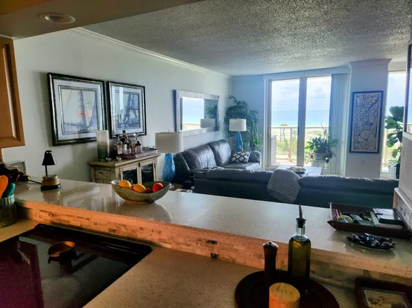 330 Fort Pickens Rd APT 4G, Pensacola Beach, FL 32561