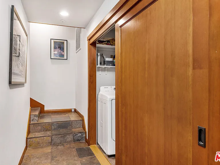 2716 Halsey Rd — Photo 39