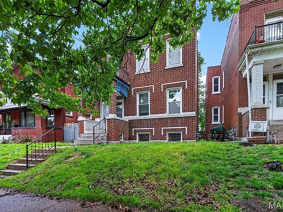 3rd image of 739 Dover Pl