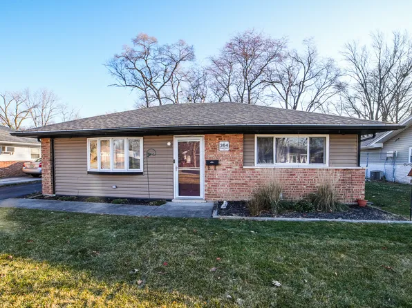 364 Blackhawk Dr, Park Forest, IL 60466