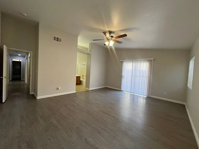 2708 Ganzo St — Photo 22