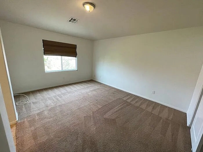 9778 Twin Ponds Ct — Photo 11