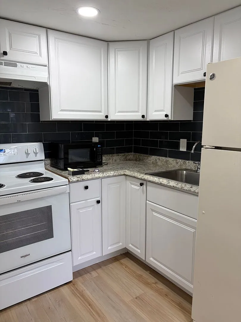 624 Route 28 — Photo 1