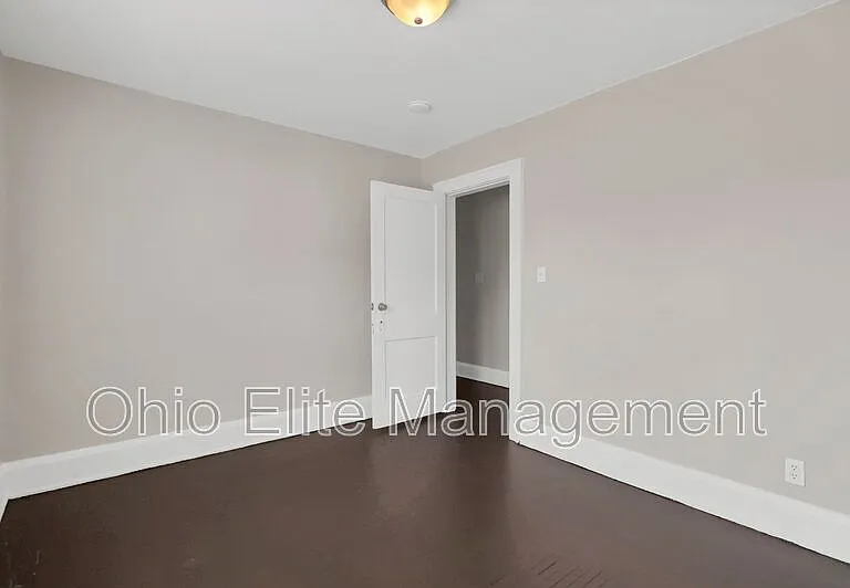 2709 Sullivant Ave — Photo 23