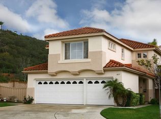 11677 Tree Hollow Ln, San Diego, CA 92128