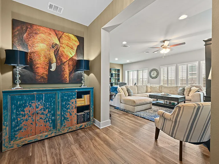 10121 Forest Grove Dr — Photo 8