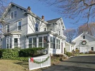 312 High St, Westwood, MA 02090