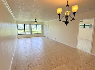 3408 Cypress Trl APT 204, West Palm Beach, FL 33417