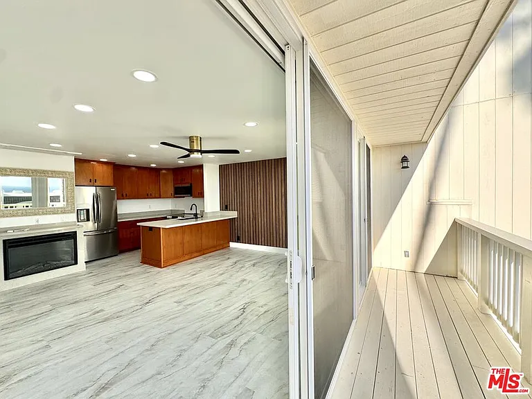 11916 Whalers Ln — Photo 22