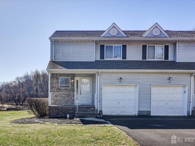 40 Forest Garden Dr, Old Bridge, NJ, 08857