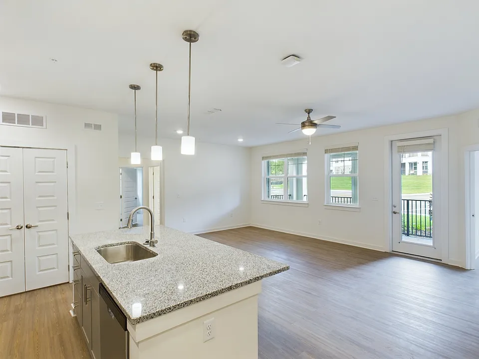 2520 New Port Royal Rd #3101