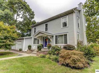 529 N Ottawa St, Lincoln, IL 62656