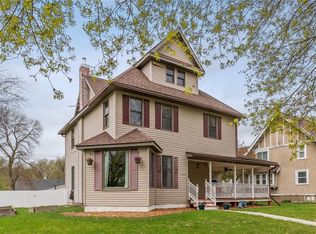 117 S Main St, Roland, IA 50236