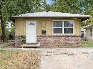 609 W 13th St, Junction City, KS 66441