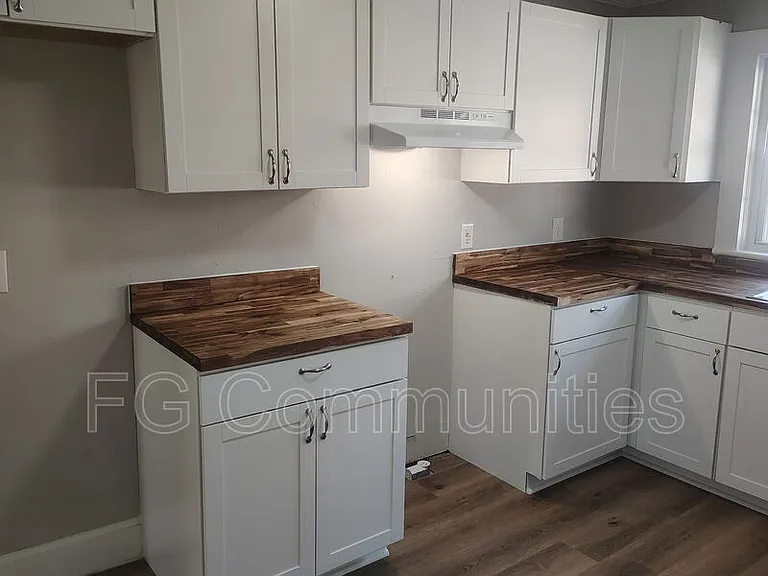 2333 Howard Arnett Rd #11 — Photo 6