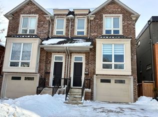 35B Marquette Ave, Toronto, ON