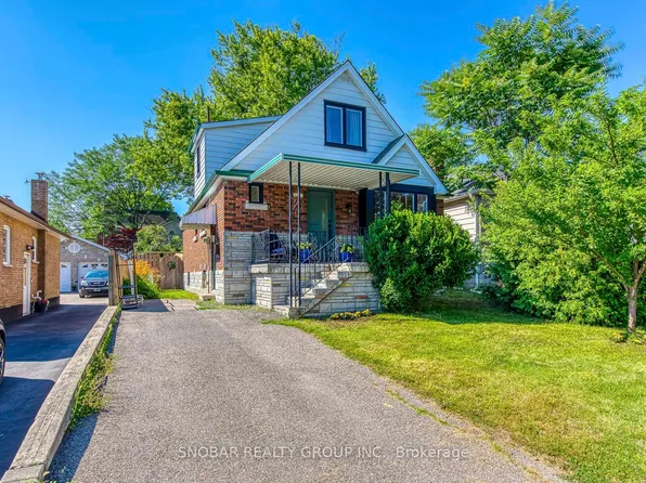 2257 Lawrence Ave W, Toronto, ON M9P 2A4
