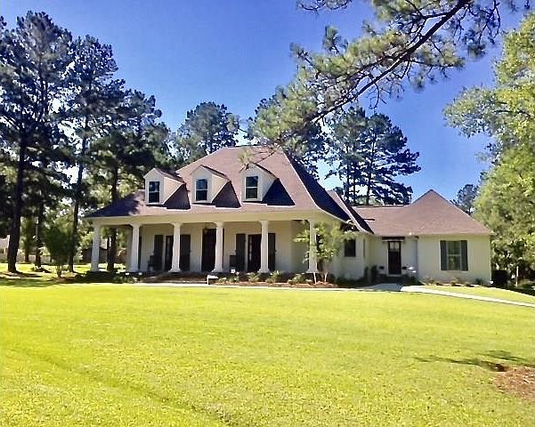 1st image of 437 Trailhead Dr